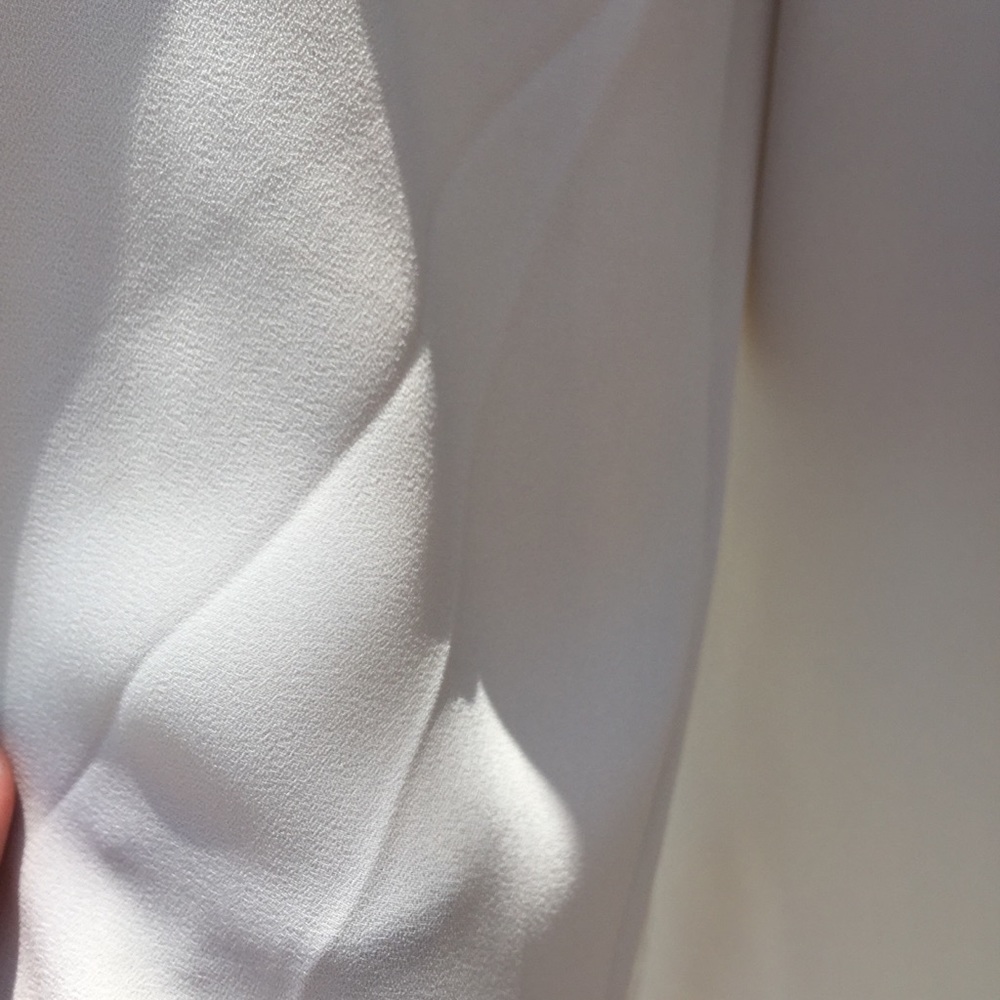 Express Blouse - Picture 5 of 5
